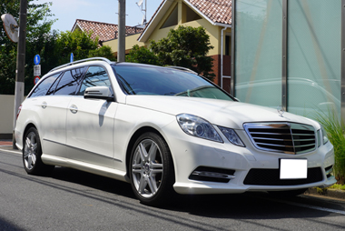 メルセデスベンツ E350 Blue EFFICIENCY　アバンギャルドワゴンフロント