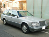 W124メルセデス ベンツE220T